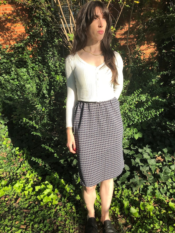 Vintage Houndstooth 3/4 Length Skirt