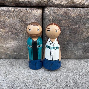 Custom Portrait Peg Dolls, Hand Painted Look Alike Dolls, Personalized Family Dolls, Portrait Doll Gift, Custom Family Portrait