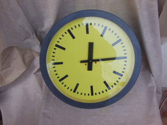 Big Clock Vintage Old Hanging Two Faces Electric Big Clock Vintage Old Hanging Two, Electric Outdoor Clock
