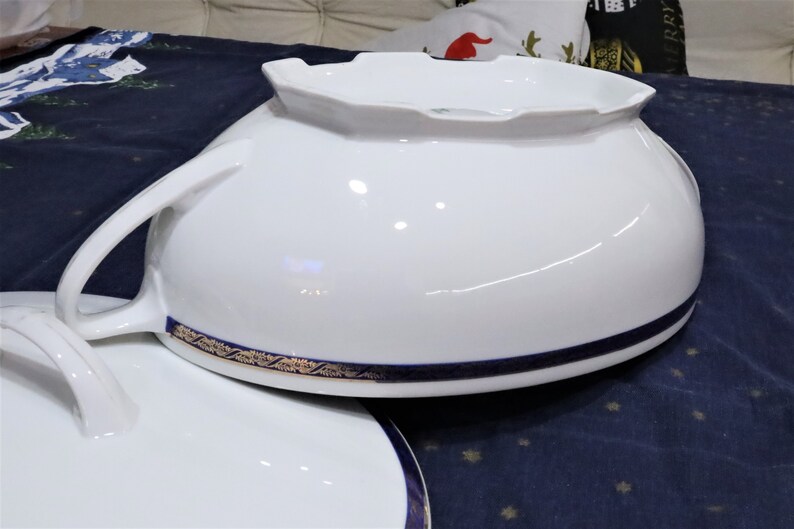 Vintage Porcelain Soup Tureen , Vintage TK Thuny Czechoslovakia