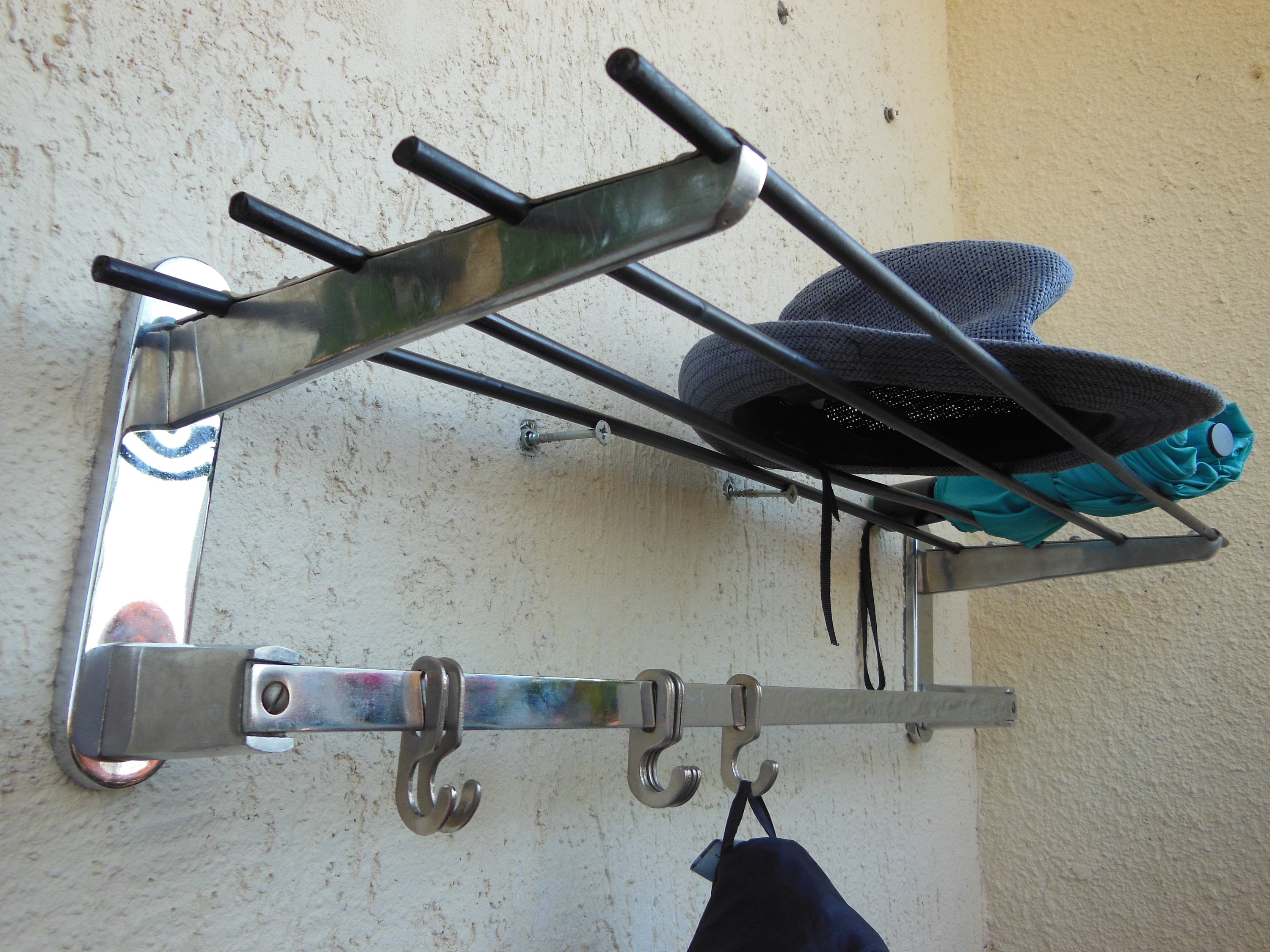 8 Metal Hooks ,metal Wall Rack With Hooks, Vintage Metal Wall Hanger