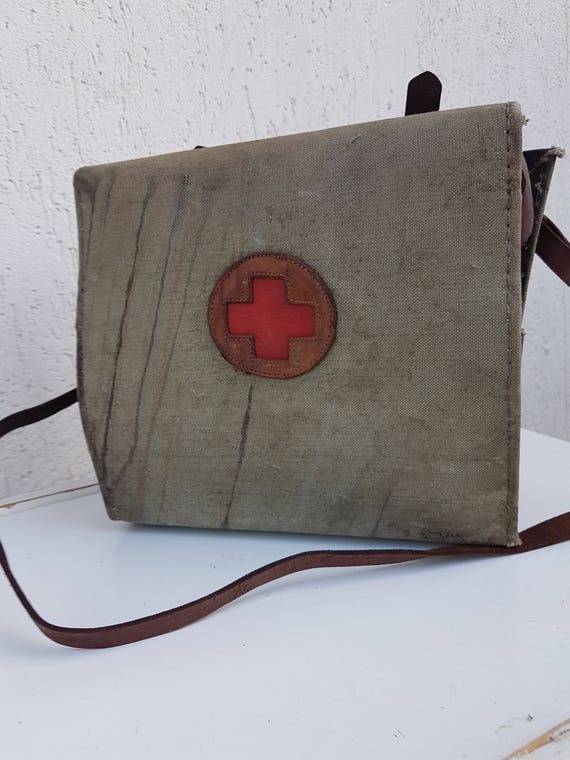 Vintage, Medical military bag, Doctor Bag, Milita… - image 1