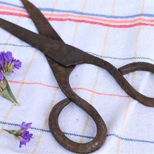 Antique Scissors from 1930 , Tailoring Retro Tool , Handmade Scissors , Rusty Old Scissors , Primitive Sewing Tool
