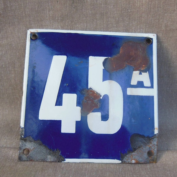 45 А, Vintage französische Emaille-Nummernplakette, Türnummer 45А