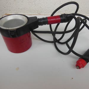 Vintage poêle haut pot à café, cafetière, théière, 12v/24v pour une voiture, produite dans les années 80 dans l’Union soviétique, pot émaillé, cafetières