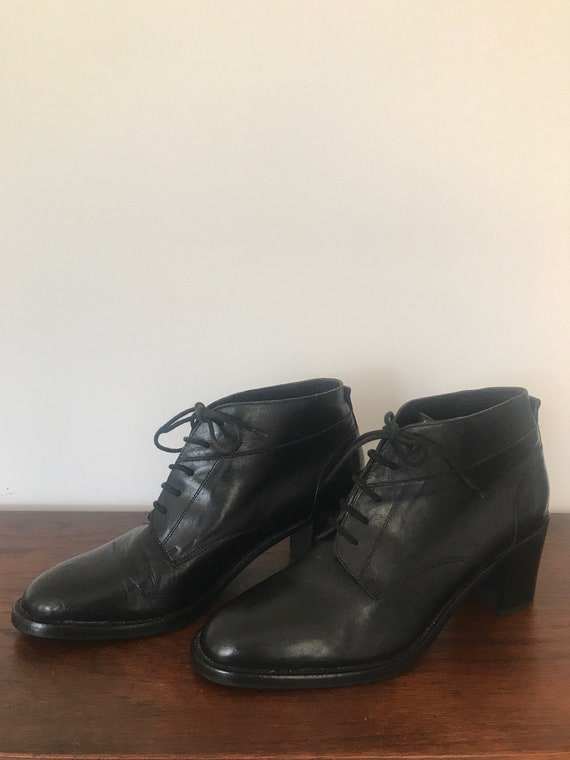 Joan & David 1990's Vintage Lace-up Black Boots Ma