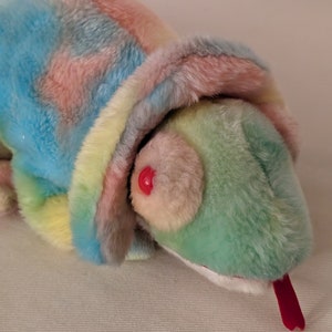 Original Ty Beanie Buddies Rainbow Chameleon Plush