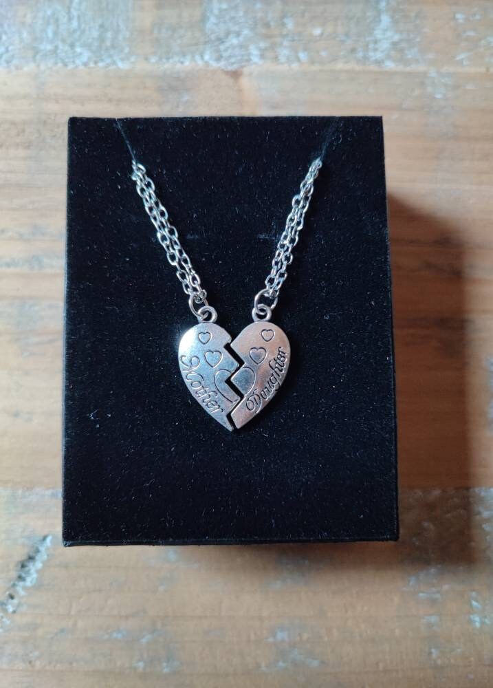 Mother daughter Necklace broken heart mother and daughter jewelry silver couple Necklace Heart gift birthday mother mother daughter pendants