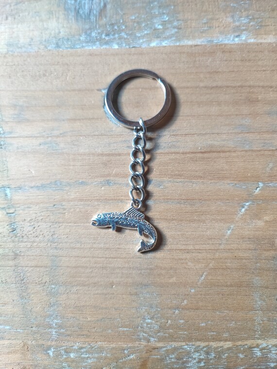 Pike Keychain Pike Pendant Metal Keychain Fish Keychain Fisherman Statement Fishing Keychain Men Pike Charm Etsy Canada
