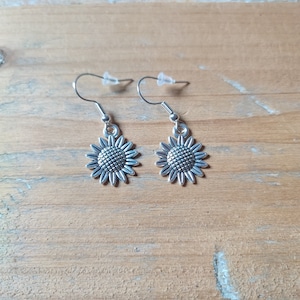 Sunflower earrings with S925 silver earrings Fashion earrings silver flower earrings Cute earrings sunflower jewelry simple