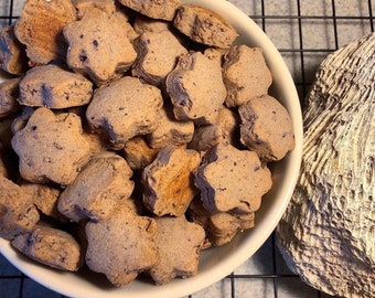 Bacon Blueberry Cheddar Dog Treats: Grain-Free Dog Cookies