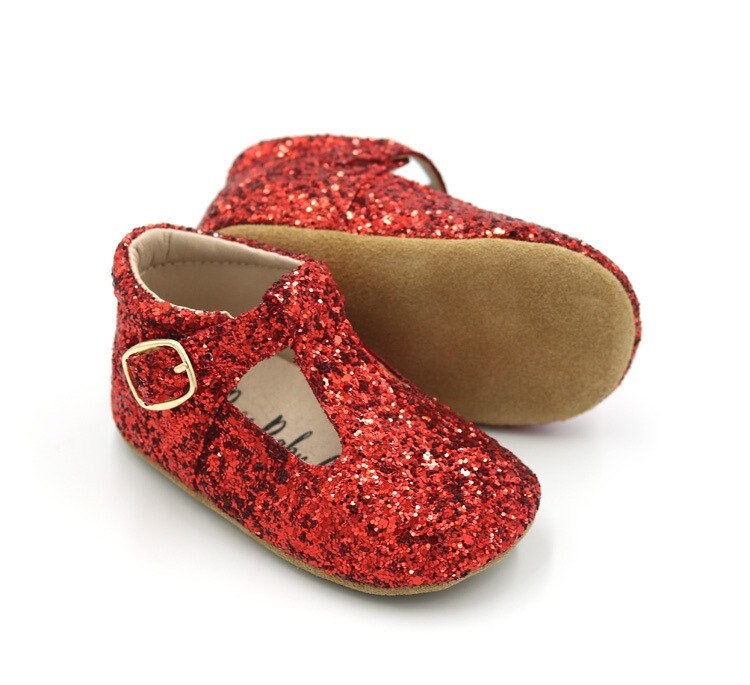 red glitter baby shoes