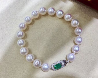 0.80ct Emerald, AAA 8-8.5 mm Akoya Pearl Bracelet 18k Gold w/ Diamond