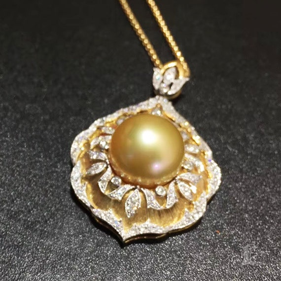 Diamond sale 13 pendant