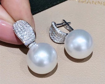 1.00 ct Diamond, AAAA 14 mm Aurora South Sea Pearl Luxury Earrings 18k Gold