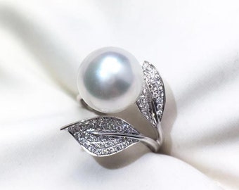 0.30ct Diamond AAAA 11-12mm White South Sea Pearl Adjustable Ring, 18k White Gold