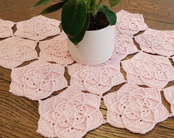 CROCHET PATTERN ~ Crochet table runner ~ Springstar Table Runner Pattern