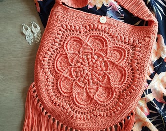 CROCHET PATTERN ~ Crochet bag pattern, motif, textured, fringe, boho ~ Delilah Boho Bag Pattern