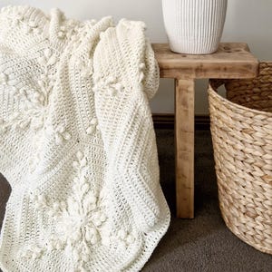 CROCHET BLANKET PATTERN - Christmas Crochet Blanket Pattern - Crochet Afghan Pattern - Crochet Throw Pattern - Crochet Pattern Bild 6
