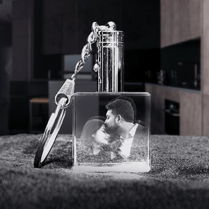 Unike Love® 3D Keyring Gift | Anniversary Gift | Personalized Gift for Couples | 3D Crystal keychain | LED Light and Gift Box included