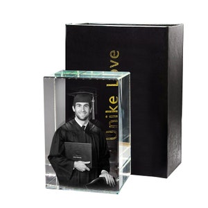 Unike Love® Graduation Gift 3D Photo Crystal | Awards and Appreciation | 3D Crystal Photo | Realistic Photo Pro Edition