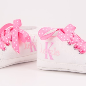 Scarpe da ginnastica bianche, scarpe per bambina, scarpe personalizzate per neonati, scarpe per neonati, scarpe per neonati, scarpe per neonate, regali per neonati, regalo personalizzato per neonati