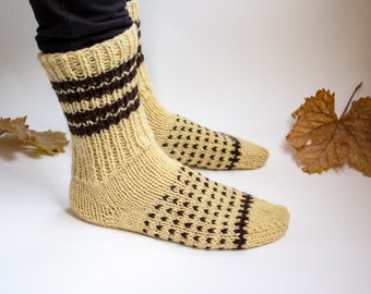 100% Schafwolle Socken handgemacht!