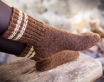 Wool socks for men! Hand knitted thick 100 % wool socks! Natural sheep wool socks from Bulgaria! Warm winter socks! Made to order!