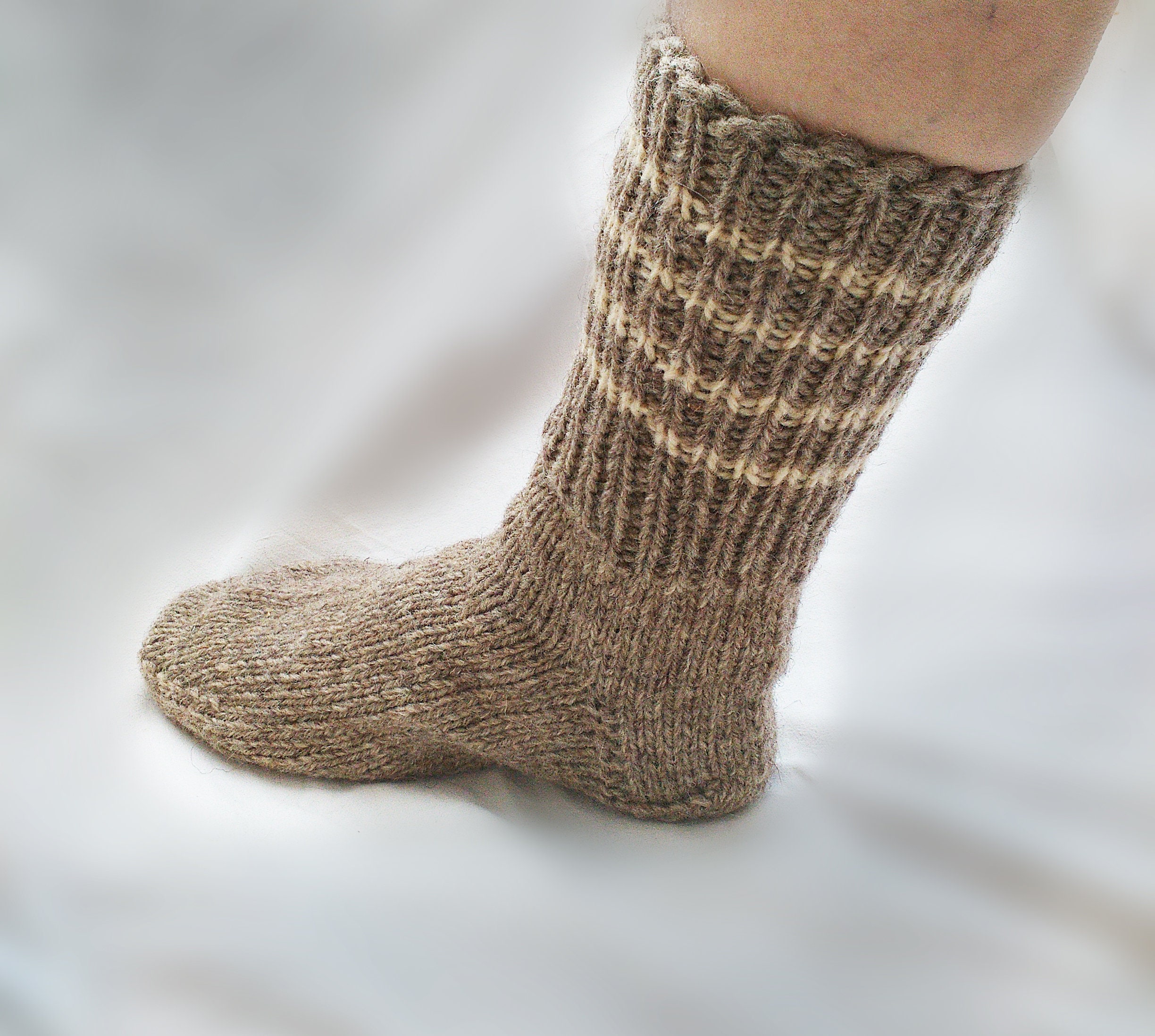 Mens extra wide slipper socks deals