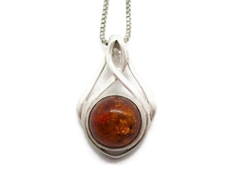 Vintage faux amber and sterling silver pendant with chain