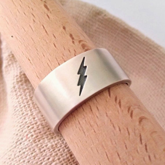Mens The Flash Ring Reverse Thunder Flash Ring Stainless Steel Mens Ring  Gifts (7, C+D)|Amazon.com