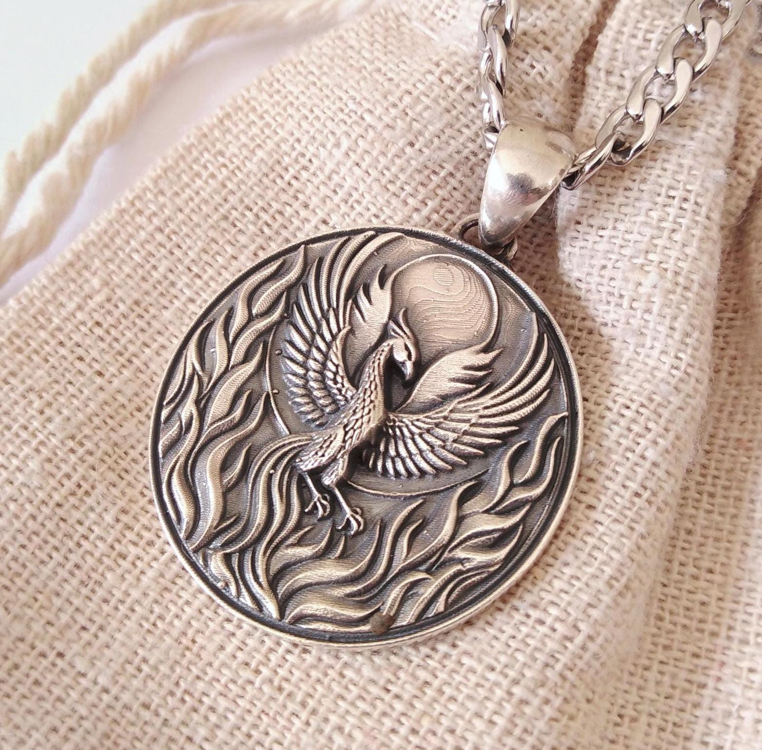 酸化シルバー925製フェニックスペンダント | ハンドメイドの熟成