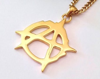 Colgante con símbolo de la anarquía chapado en oro amarillo / Colgante artesanal de plata 925 / Colgante con símbolo de la anarquía para hombre / Colgante con símbolo de la anarquía para mujer