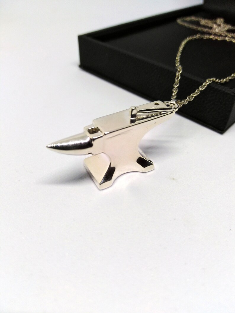 Men/'s Silver Pendant,Men/'s Gift,Unisex Pendant,Valentine/'s Day Gift Anvil Necklace Anvil Pendant Silver Anvil Necklace Steampunk Jewelry
