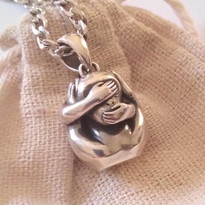 Ciondolo scimmia saggia in argento 925 ossidato / Collana tre scimmie sagge in argento / Gioielli scimmia in argento 925 / Ciondolo scimmia saggia in argento da uomo