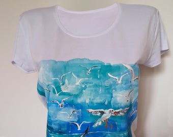 Sea Tshirt, Hand Painted Top, Sea T-shirt, Seagull Top, Summer Handpainted Shirt, Sea Art, T shirt Art, Handpainted Summer Top, Birds Tshirt