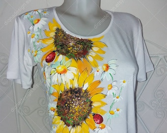 Hand-Painted Sunflower T-Shirt: Daisy Floral Top