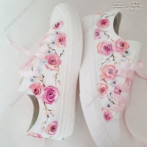 Roses Sneakers, Painted Sneakers, Roses Art, Painted Shoes, Sneakers Art, Handpainted Sneakers