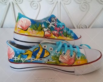 Handmålade sneakers med havsbotten: Sea Life Art Shoes
