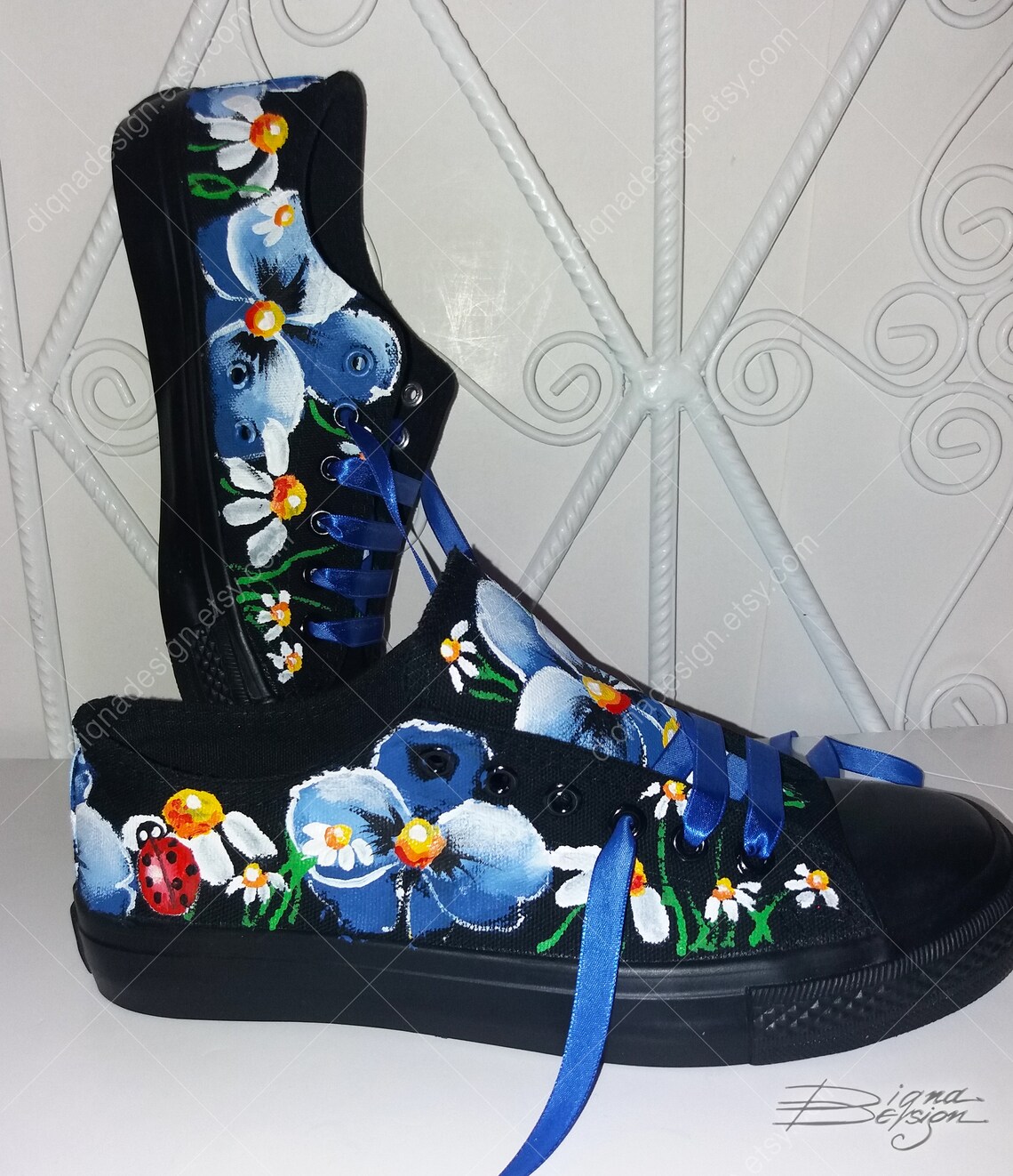 violet basketball shoes