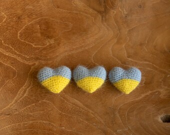Ukrainian Newborn Knit Heart, Newborn photography props, Newborn knitted prop, Newborn Ukrainian Heart Toy, Ukrainian Seller,Ukrainian Shop