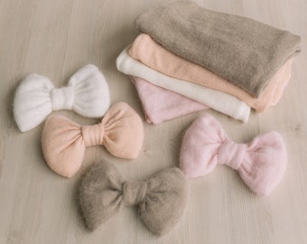 Knitted Bow Brooch for Newborn Wraps, Newborn Knitted Bow Pin, Newborn Bow Wrap, Newborn Photography Props, Newborn Photography Wrap Bow