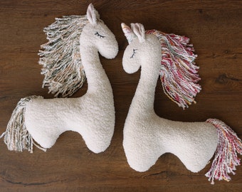 Newborn Unicorn Posing Toy, Newborn Animal Posing Pillow for Newborn Photography prop, Newborn Stuffed Animal Pillow, Newborn Unicorn Pillow