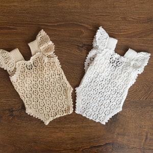 Crochet Newborn Ruffle Romper for Girl, Newborn Knitted Outfit for Girl, Newborn Photography Props, Crochet Coming Home Outfit for Girl
