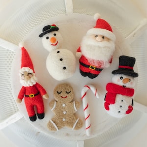 Newborn Christmas Toys, Newborn Knitted Toy, Newborn Santa Claus Toy,Newborn Snowman Felted Toy, Christmas Lollipop Toy, Gingerbread Man