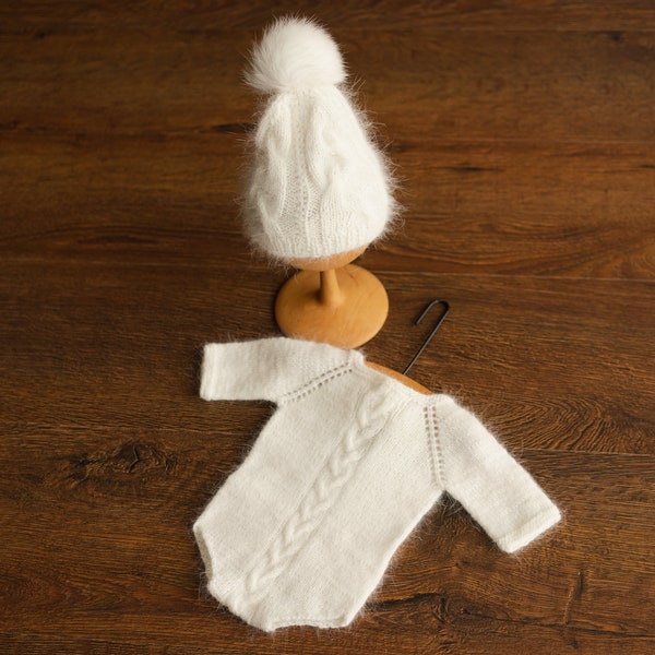 Newborn Cable Knitted Outfit, Newborn Coming Home Outfit,Newborn Cable Knit Hat,Newborn Knitted Outfit,Newborn Photography Props,Pom Pom Hat