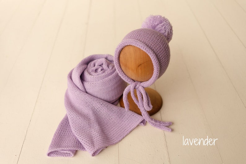 Newborn Knitted Wrap and Bonnet Photo Props Set, Newborn Pom Pom Bonnet,Newborn Merino Wool Layer,Newborn Photography props,Baby Pom Pom Hat image 9