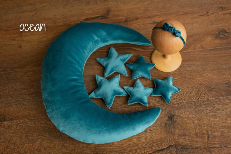 Removable Newborn Velvet Moon Pillow with Stars,Suede Crescent Moon Pillow Props for Newborn Photography,Newborn Photography Moon Props Set image 4