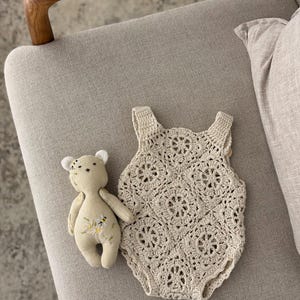 Linen Stuffed Bunny and Teddy Bear Toy Set, Hand Embroidered Heirloom Newborn Photo Prop, Neutral Baby Animal Doll for Photography Props image 10