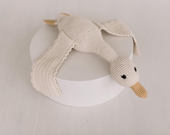 Organic Cotton Crochet Goose Newborn Photography Prop, Stuffed Baby Goose Toy Nursery Decor, Gender Neutral Nursery Gift, Baby Shower Gift